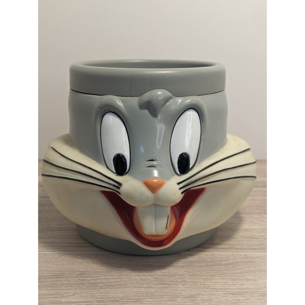 Rare Vintage 1992 Bugs Bunny Looney Tunes Plastic Character Mug Warner Bros